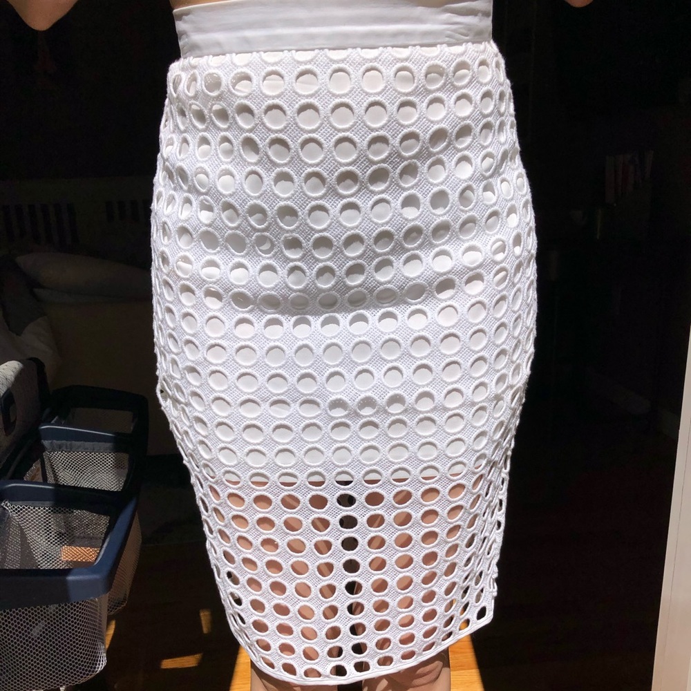 Banana Republic Size 0 white overlay dress